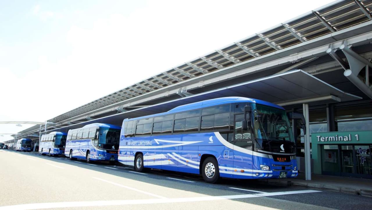 Kansai Limousine Bus - Kansai Airport to/from Namba OCAT/Kyoto/Tempozan/USJ - main image