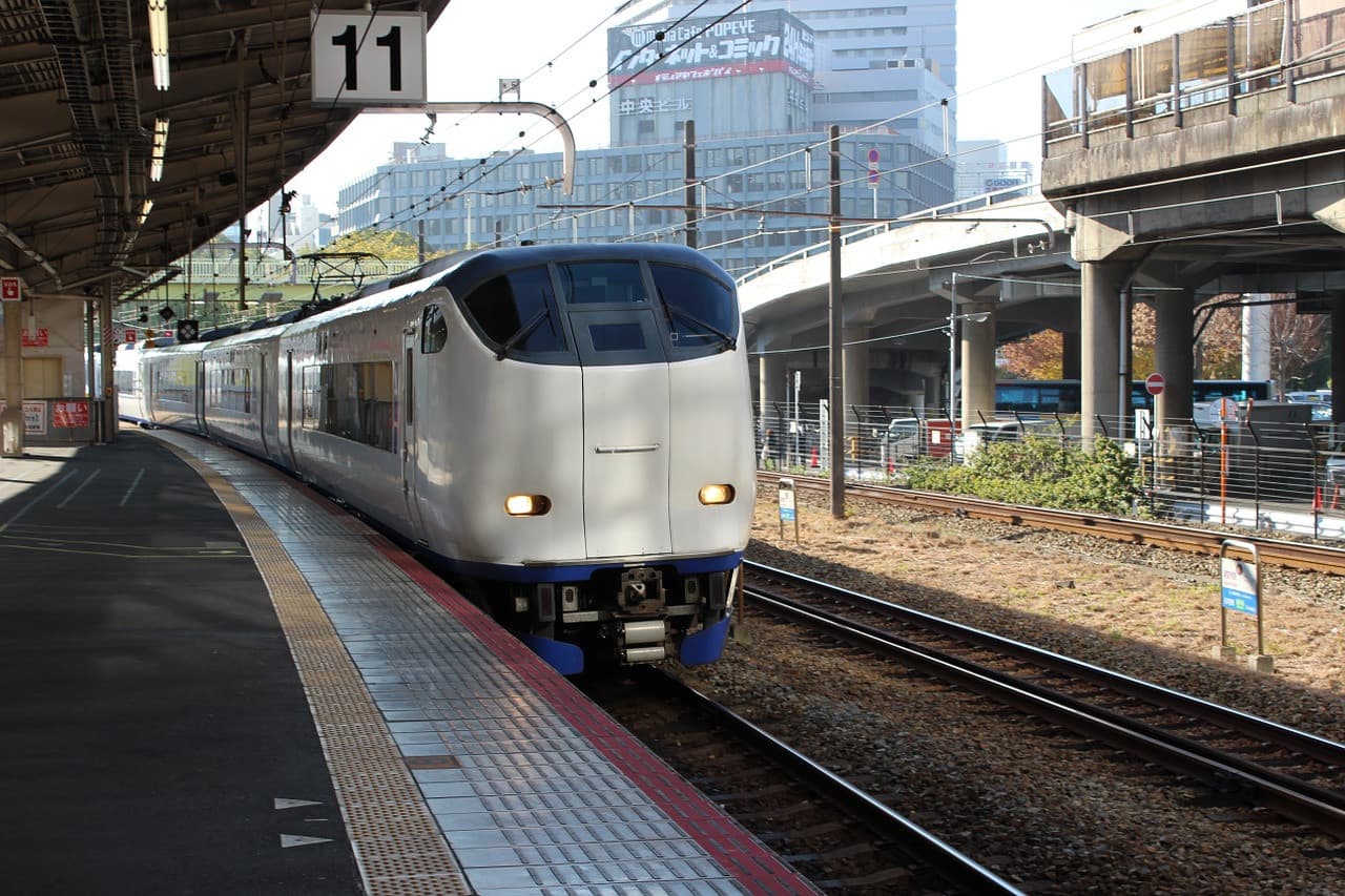 JR West Rail Pass - main image