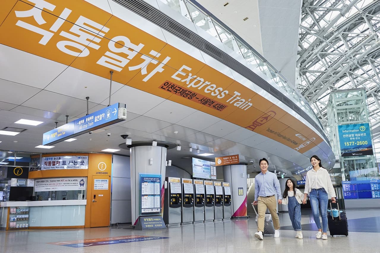 COMBO: AREX Incheon Airport Express Train + Korea SIM Card + Lotte World - image 2